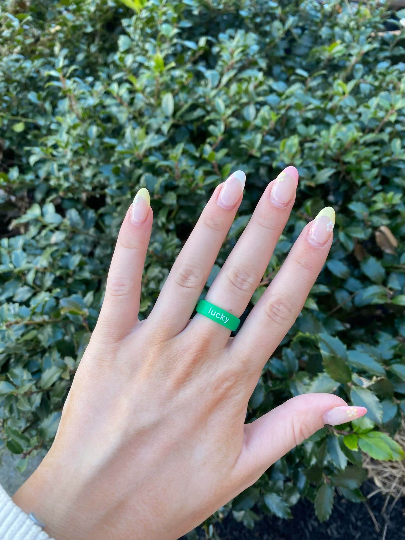 Flip Reversible lucky / kiss me ring - Image 19