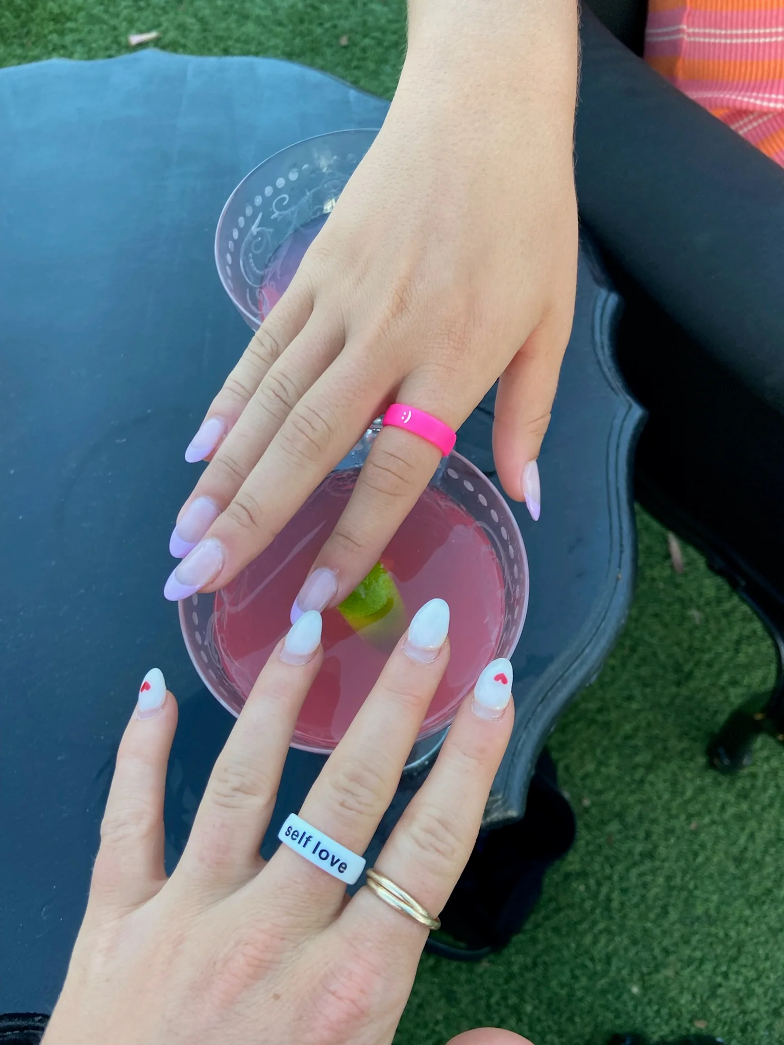 Flip Reversible smile / frown ring hot pink - Image 25